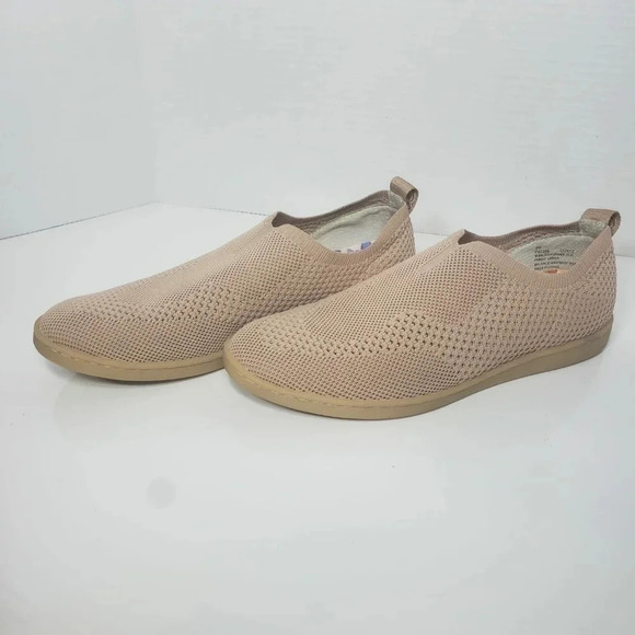 Born Antero Womans Pink/Tan Knit Slip On Shoes  Size 8M. - Picture 2 of 8